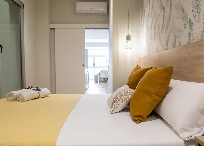 Florit Flats - Port & Beach Apartments