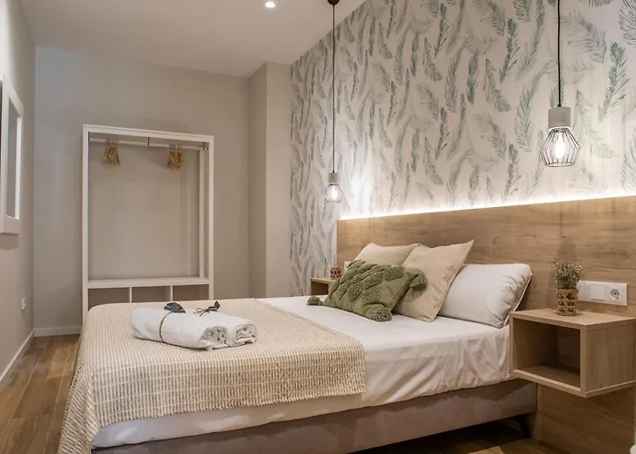 Florit Flats - Port & Beach Apartments Apartament Walencja